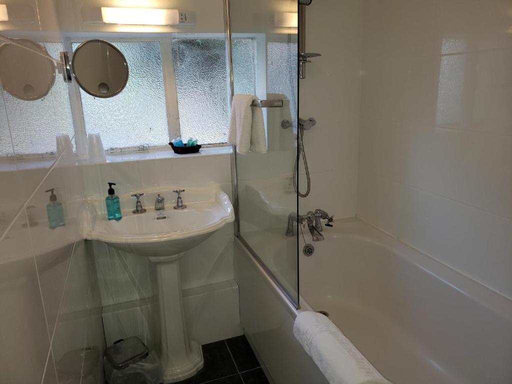 Abingplough House Bed and Breakfast Abingdon-on-Thames Exteriör bild